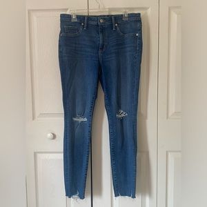 Universal Thread ripped skinny jeans size 12